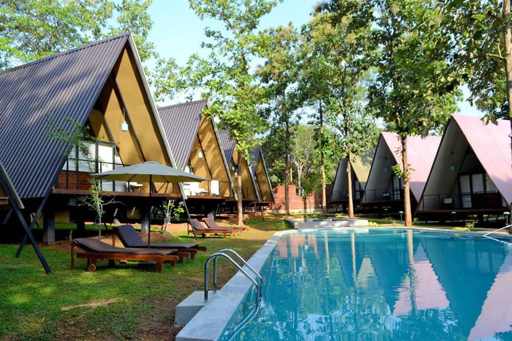 Kottawatta River Bank Resort Udawalawe Luaran gambar