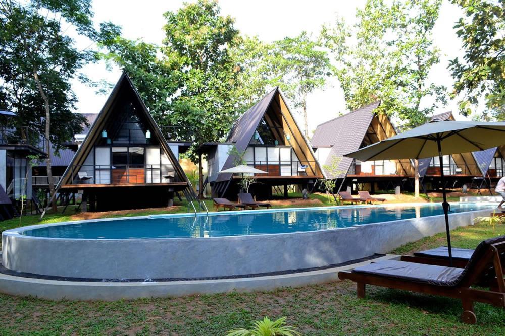 Kottawatta River Bank Resort Udawalawe Luaran gambar