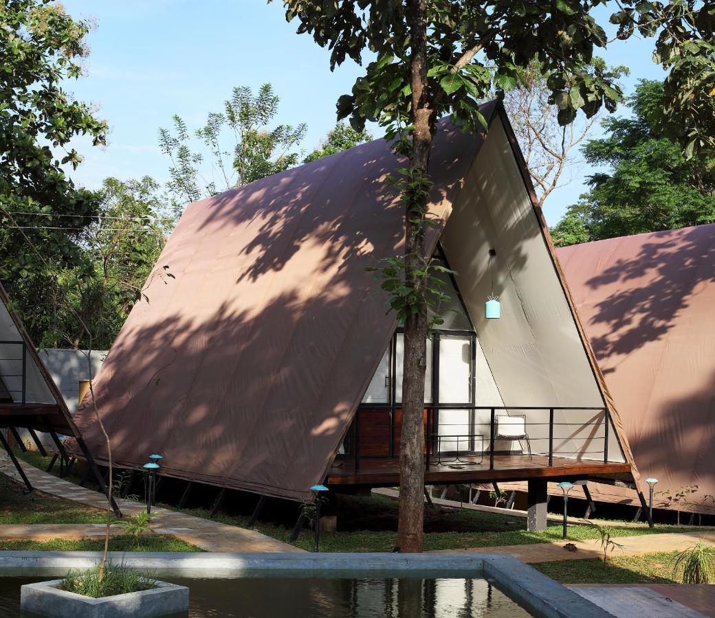 Kottawatta River Bank Resort Udawalawe Luaran gambar